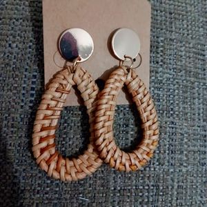 Tan wicker Summer Earrings
